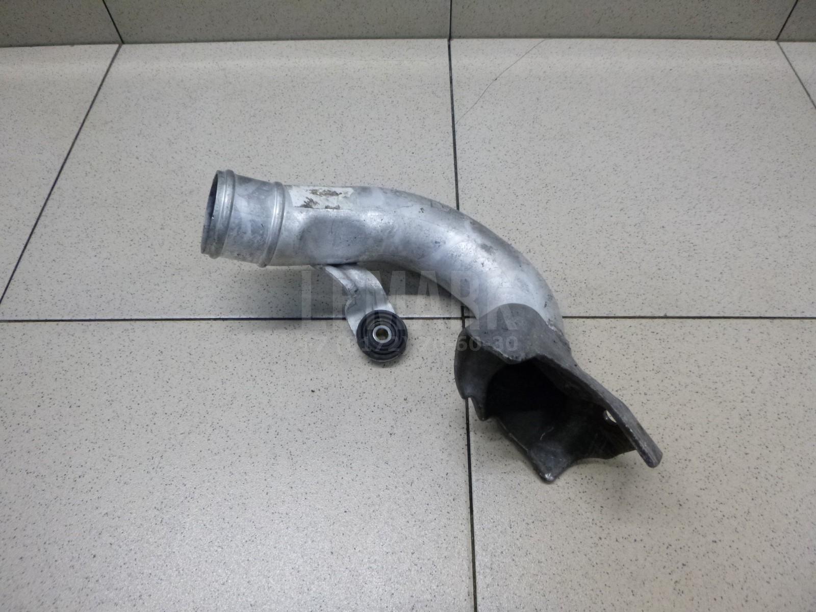Патрубок интеркулера для  Audi A4 [B6] 2000-2004