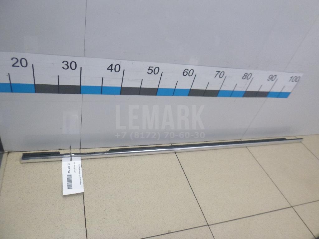 Накладка стекла переднего левого 13347218 GM
