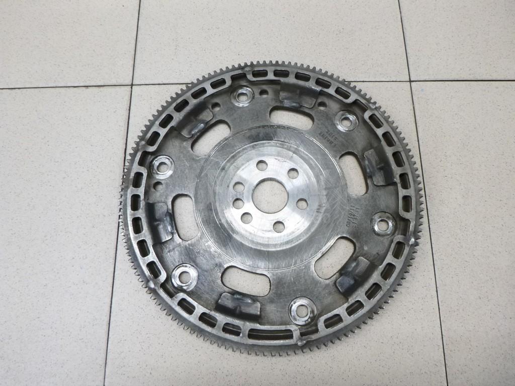 Маховик 1743584 Ford