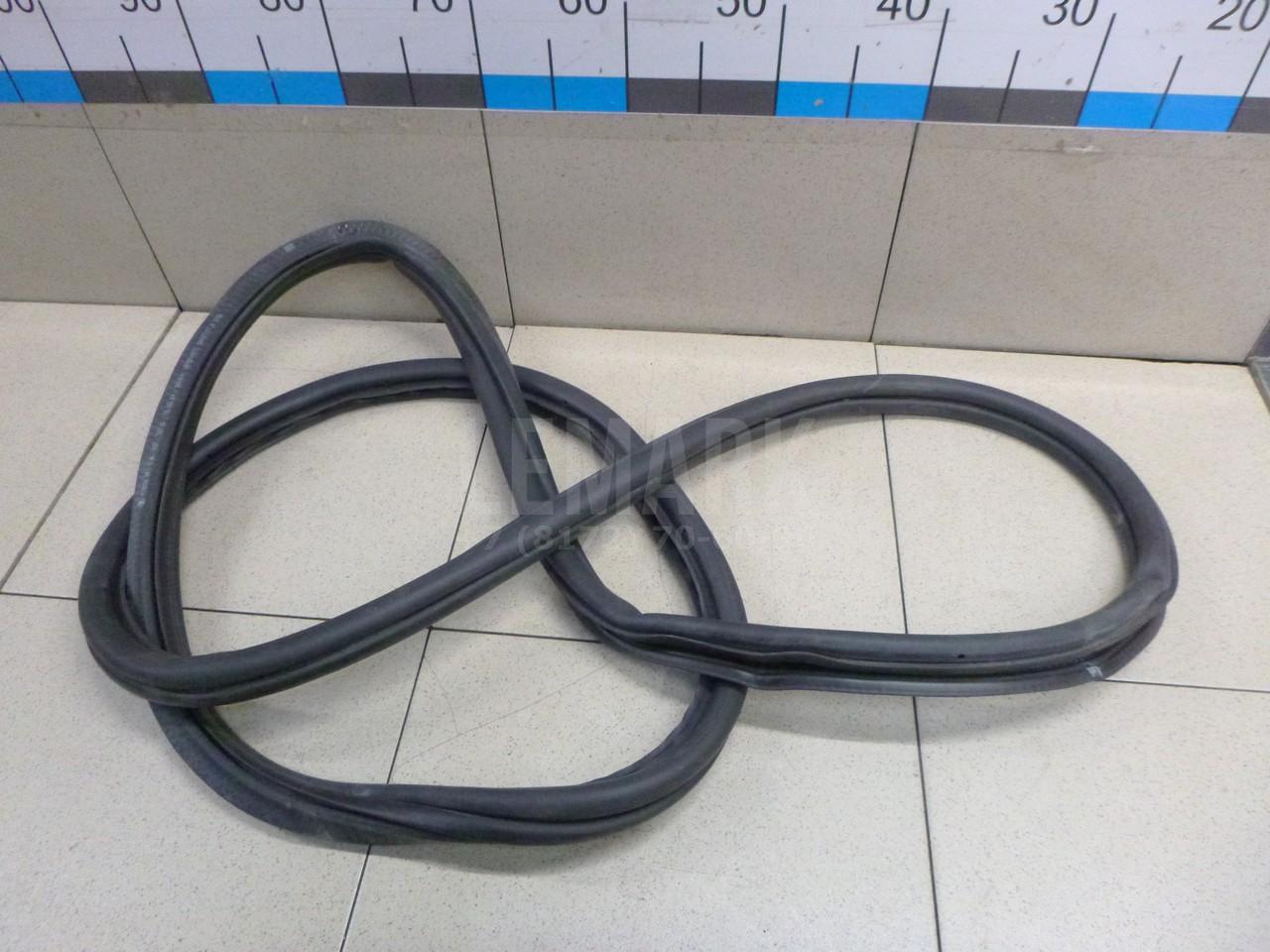 Уплотнитель (внутри) 5JA867367E5AP VAG