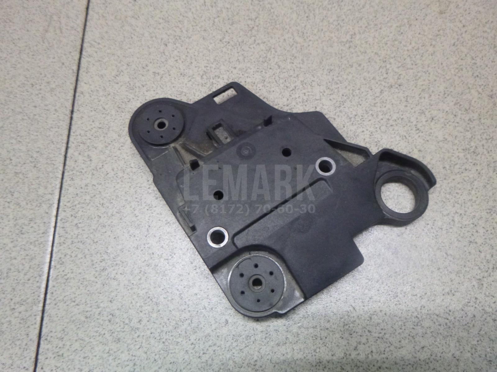 Кронштейн блока ABS (насос) 5Q0614235 VAG