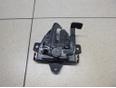 Замок капота