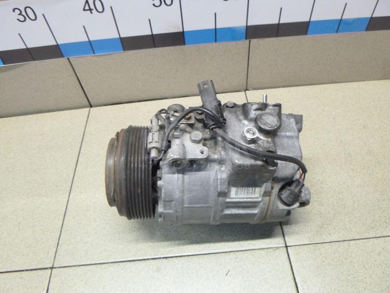 Накладка стойки для  BMW X1 E84 2009-2015