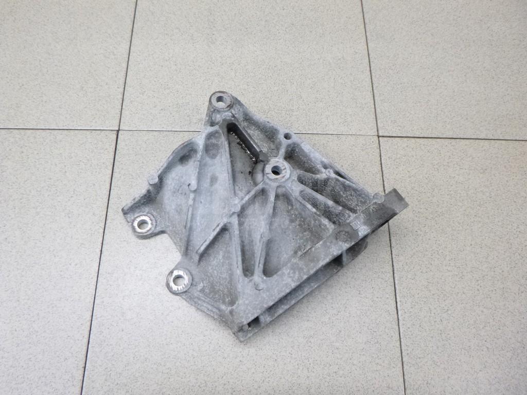 Кронштейн кондиционера для  Audi A3 [8V] 2013-2020