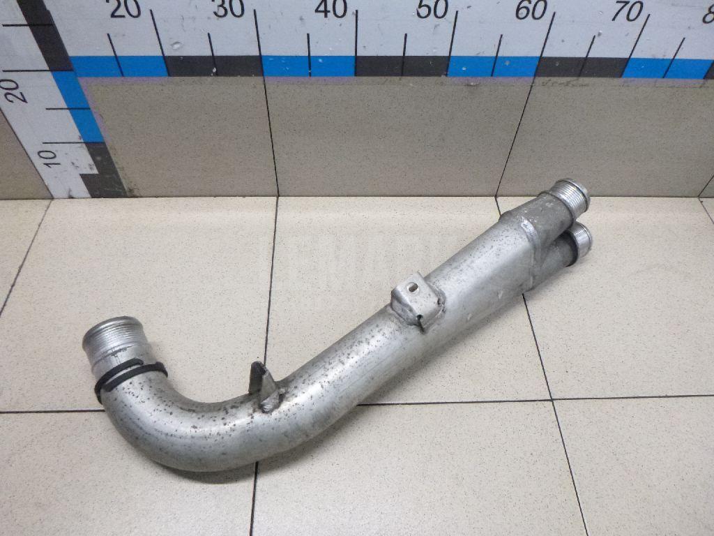 Патрубок интеркулера 7P0145941A VAG