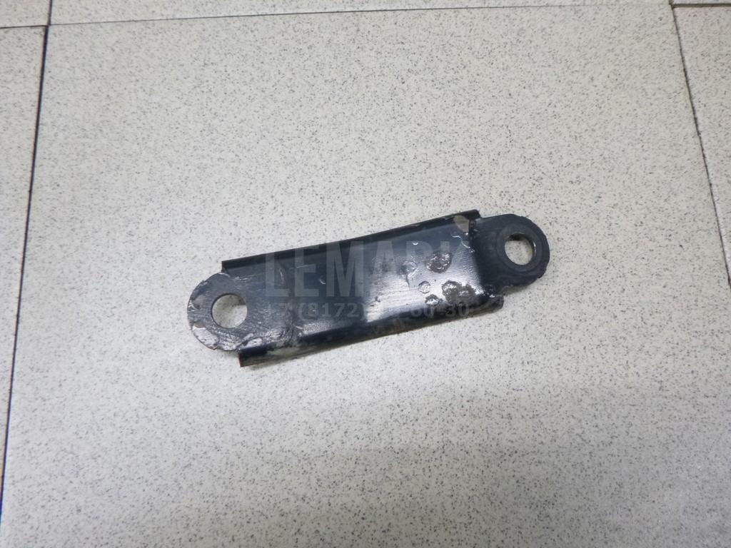 Кронштейн опоры КПП 30748173 Volvo