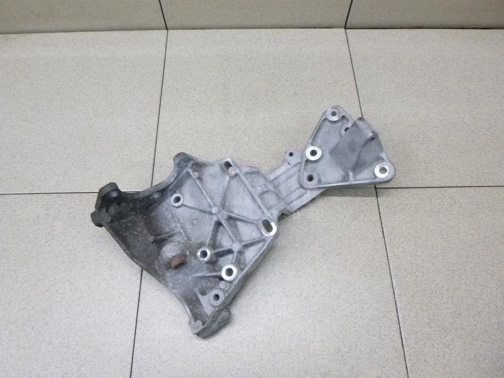 Кронштейн гидроусилителя 30731516 Volvo