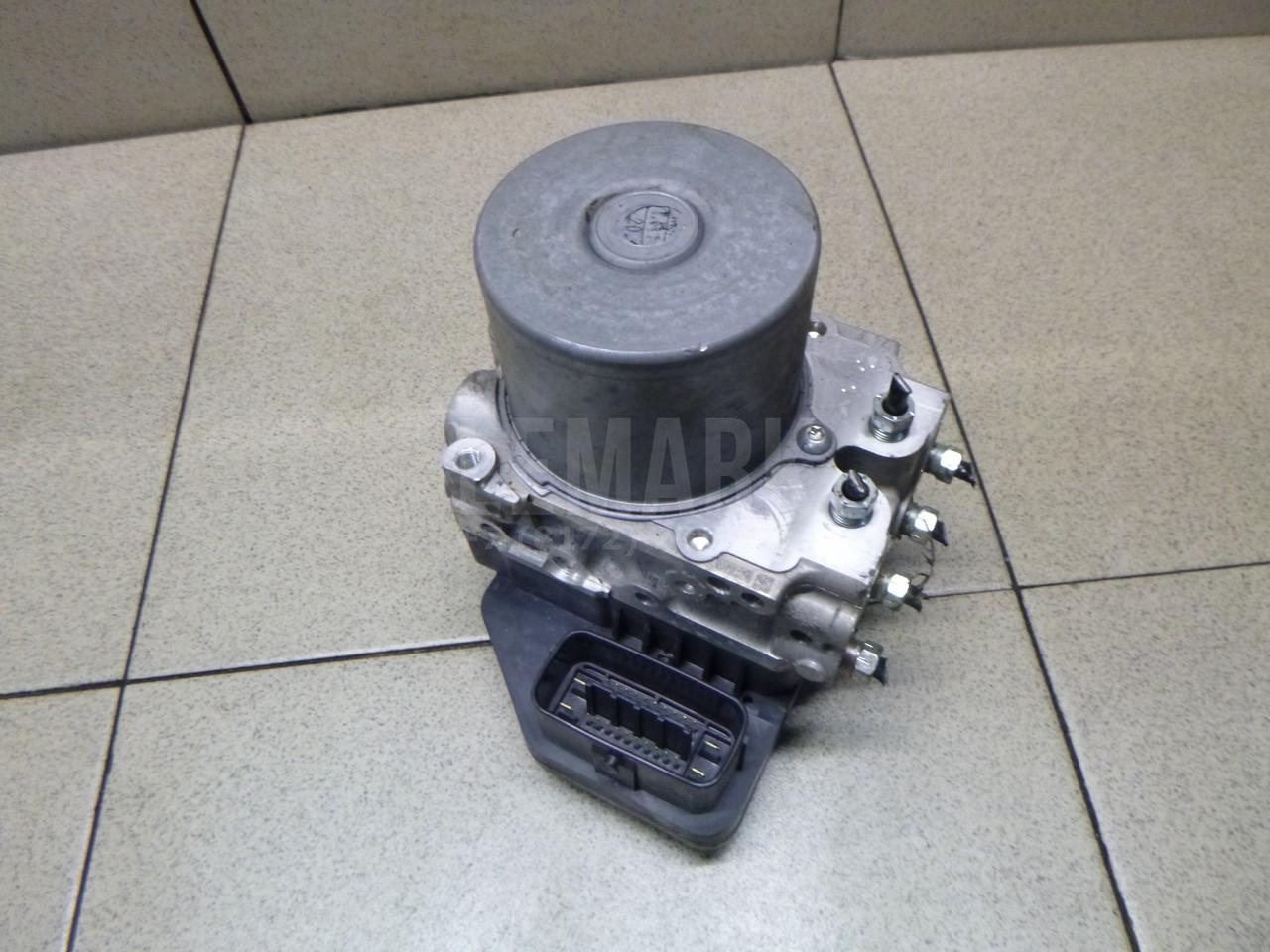 Блок ABS (насос) 4405042701 Toyota