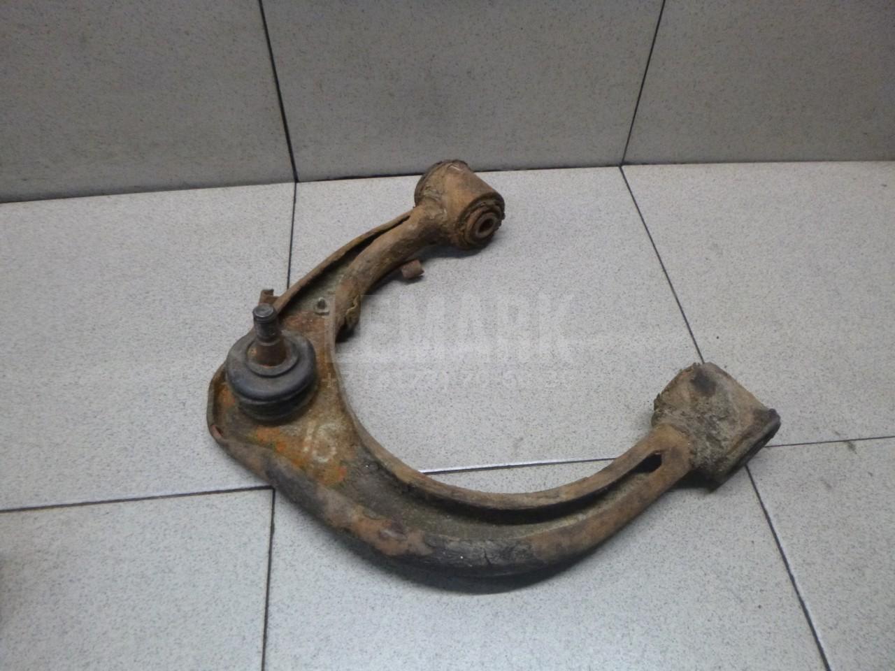 Рычаг передний верхний левый 4863060020 Toyota