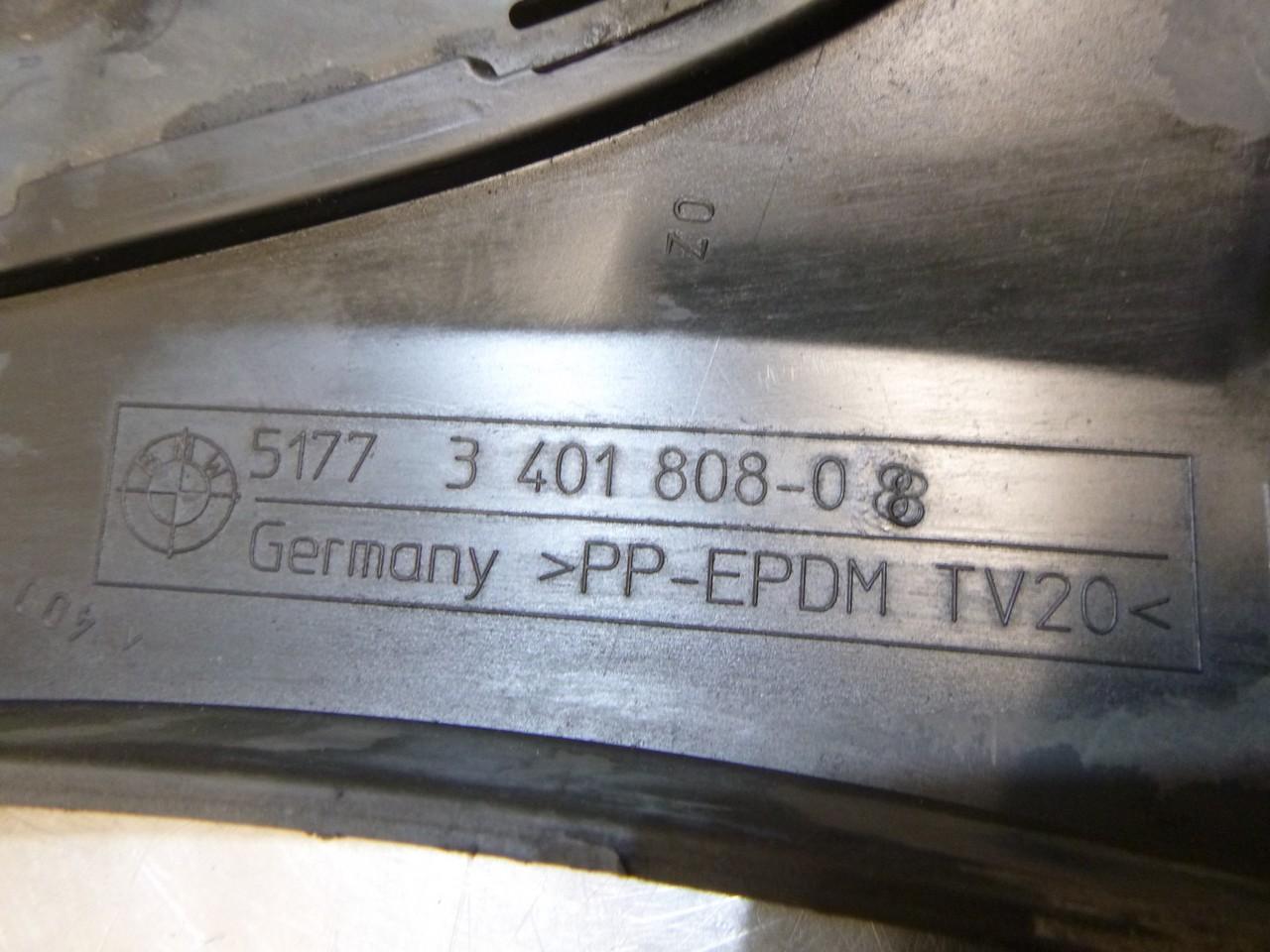 Накладка переднего крыла правого для  BMW 4-serie G22/G23 2020