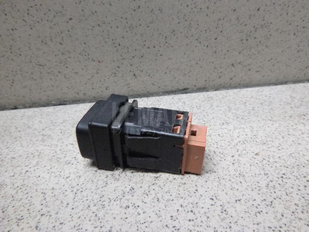 Кнопка открывания лючка бензобака для  BMW 5-serie G30/G31/F90 2017-2023