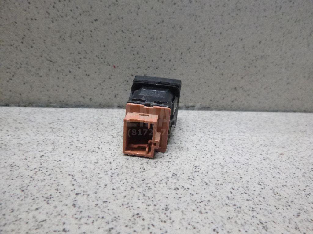 Кнопка открывания лючка бензобака для  BMW 5-serie G30/G31/F90 2017-2023