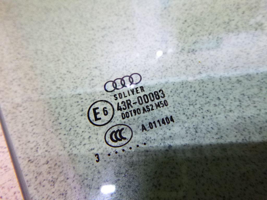 Стекло двери передней правой для  Audi V8 1988-1994