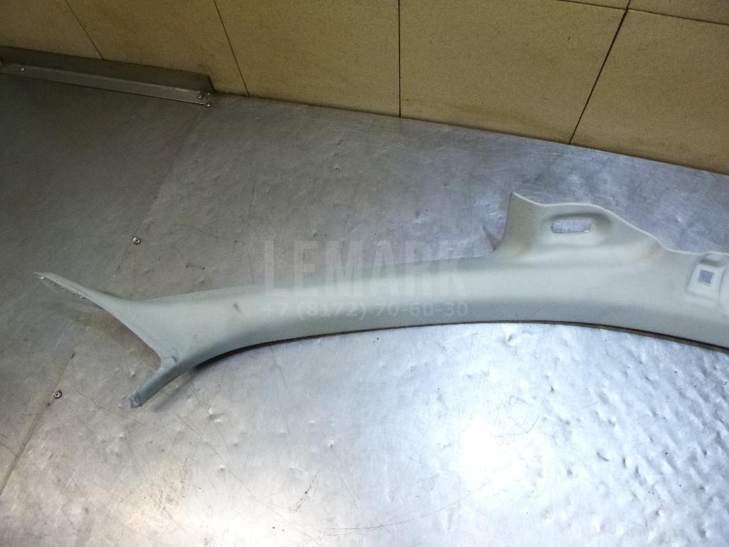 Обшивка стойки для  BMW 1-serie E82/E88 2007-2013