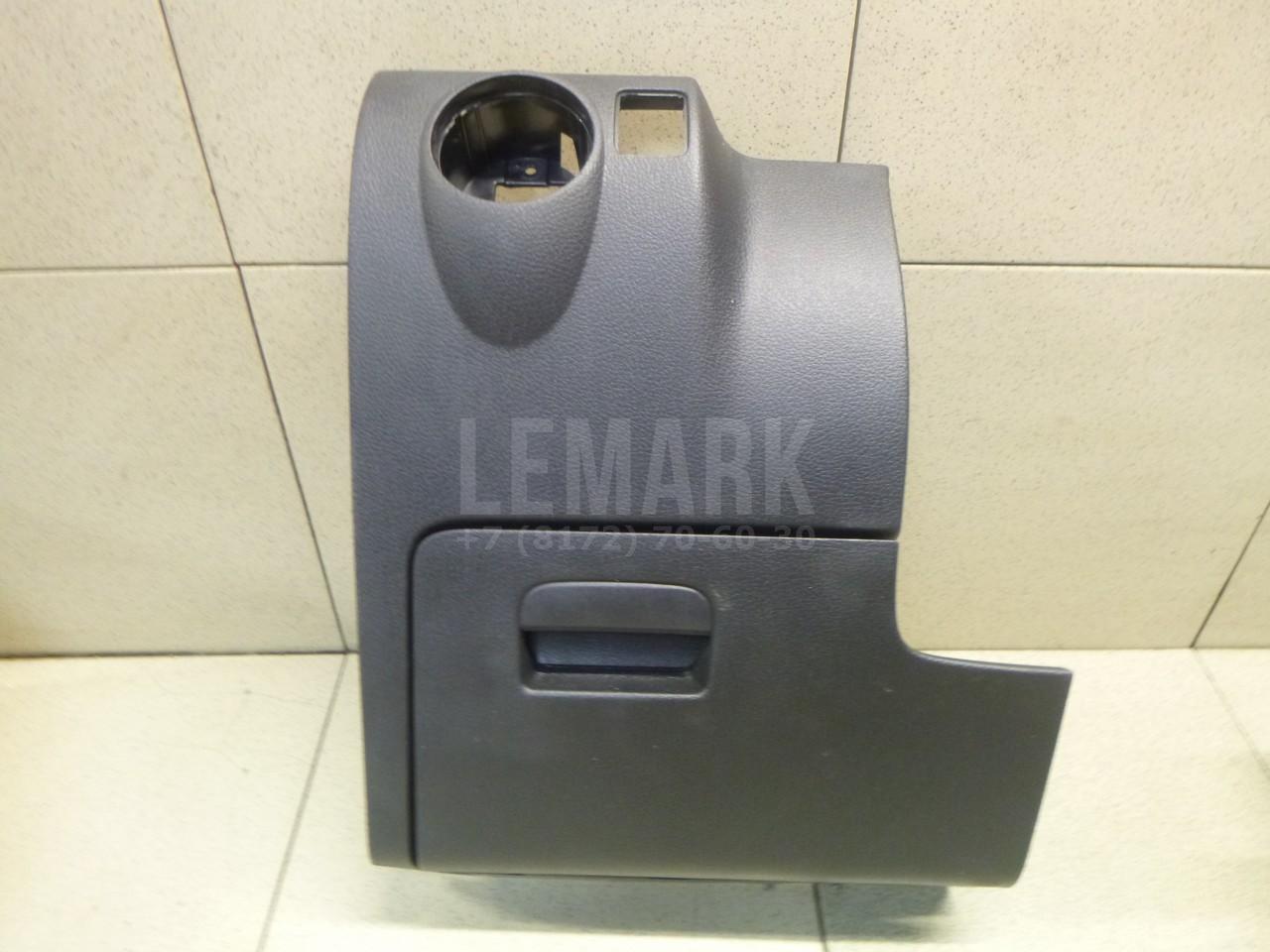 Накладка декоративная 5M1858365H82V VAG