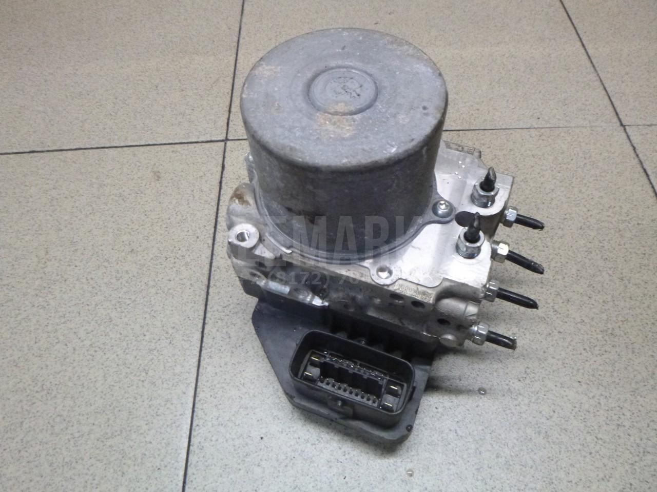 Блок ABS (насос) 4405042661 Toyota