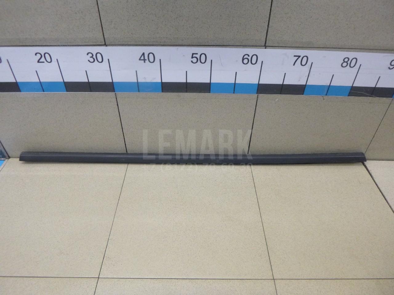 Накладка стекла заднего левого 13260069 GM