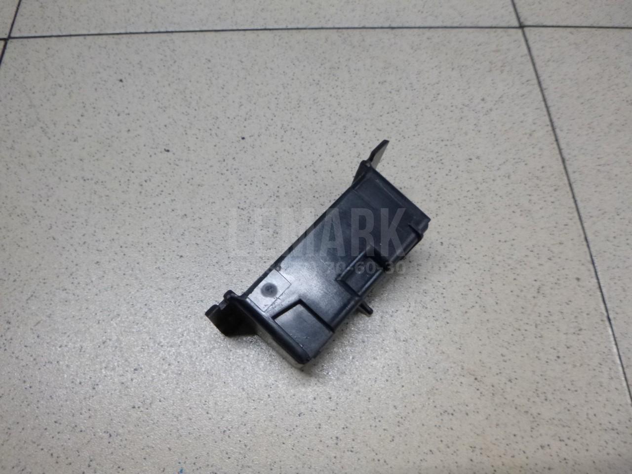 Пепельница задняя (в дверь) для  BMW 1-serie E82/E88 2007-2013