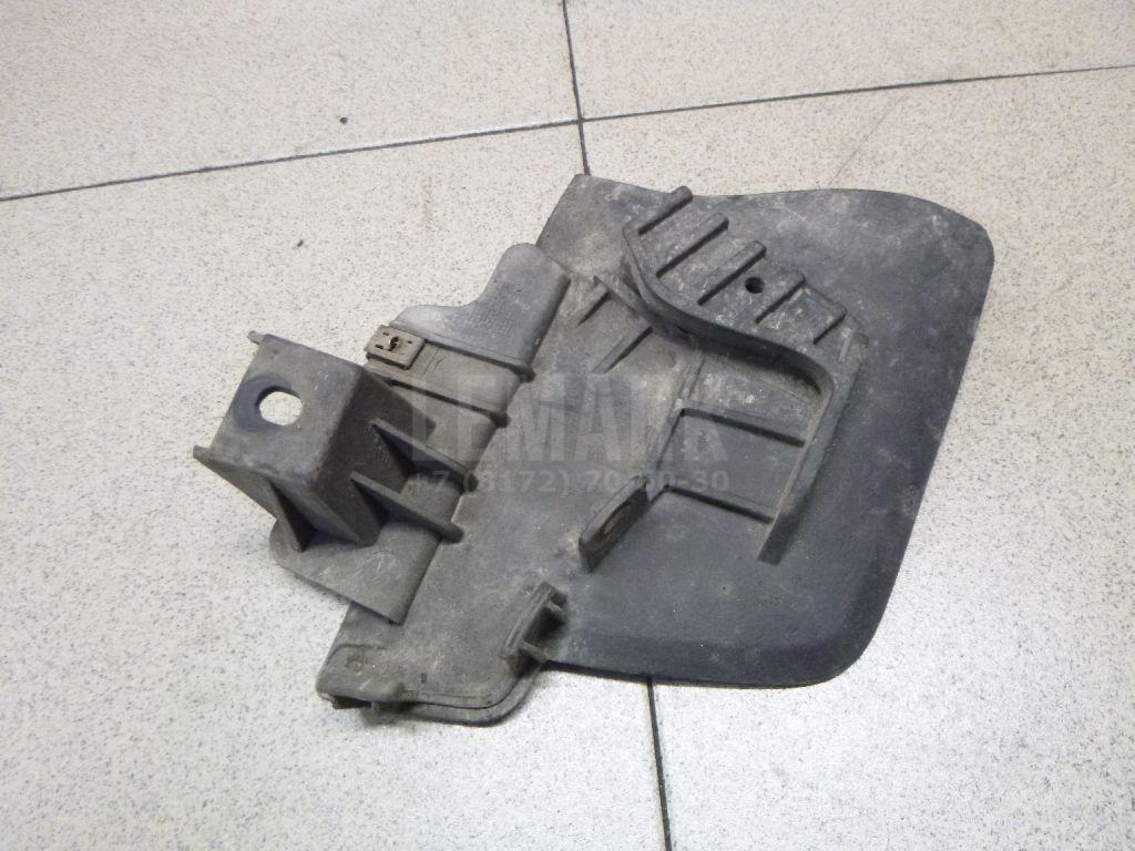 Брызговик задний правый 5N0854856B VAG