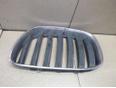 Решетка радиатора левая