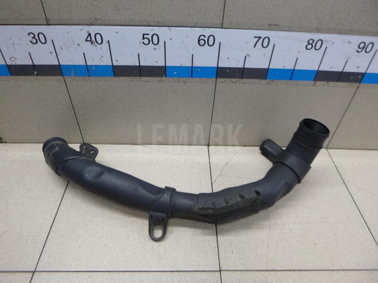 Патрубок интеркулера 1K0145840AA VAG
