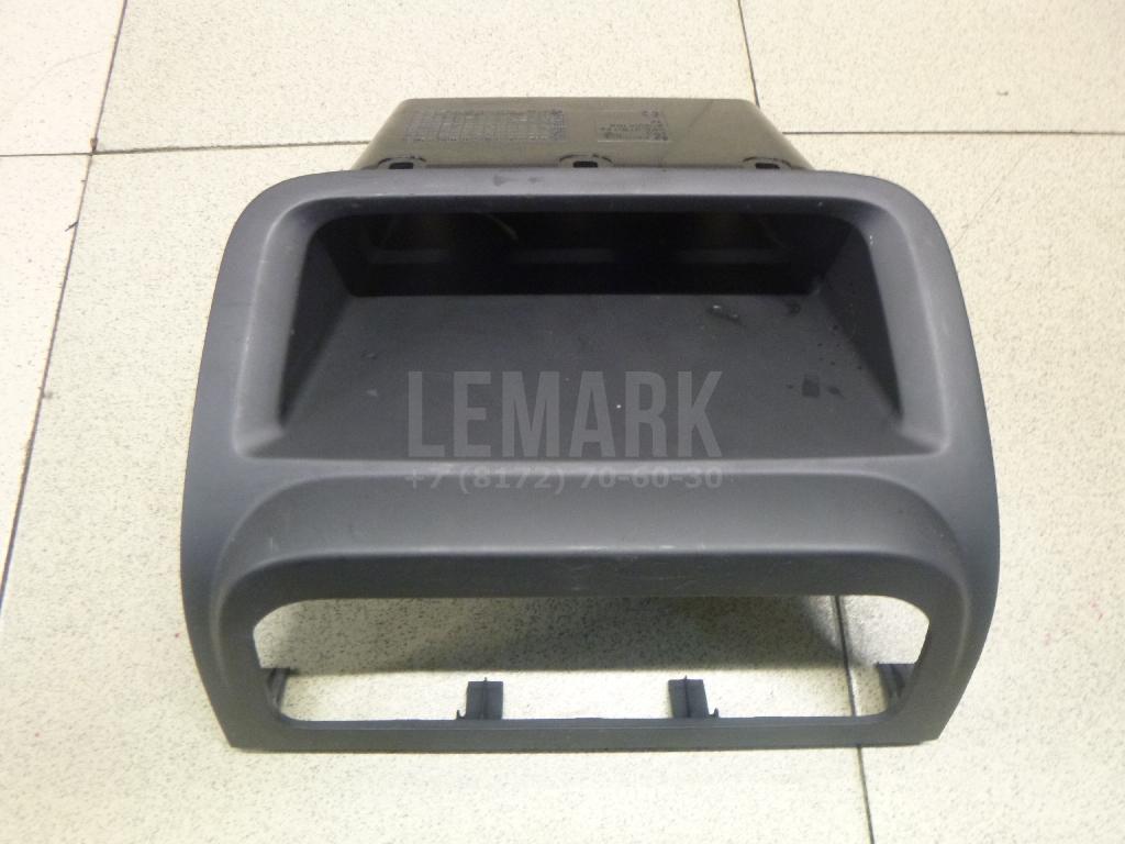 Накладка декоративная 5M0820039E81U VAG