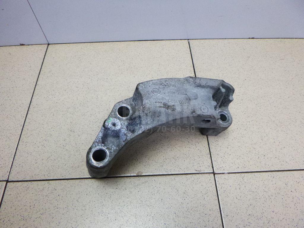 Кронштейн опоры двигателя 11232JD00A Nissan