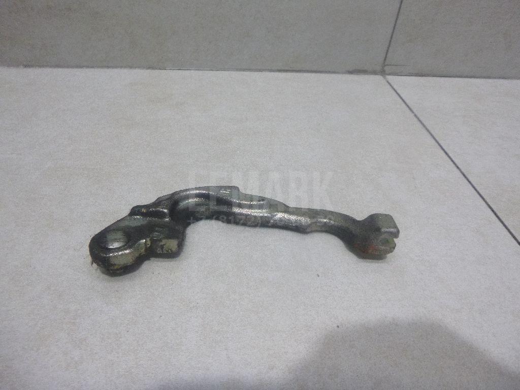 Регулировочный рычаг правый 44040CY001 Nissan