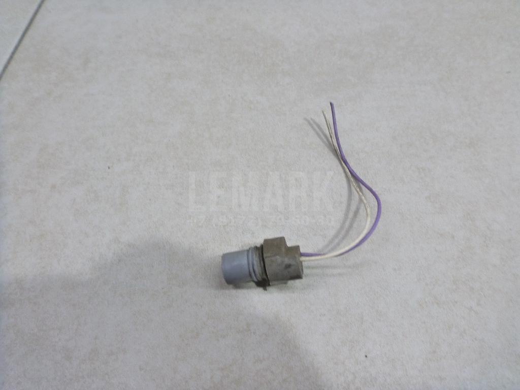 Патрон лампы 4506924 Ford