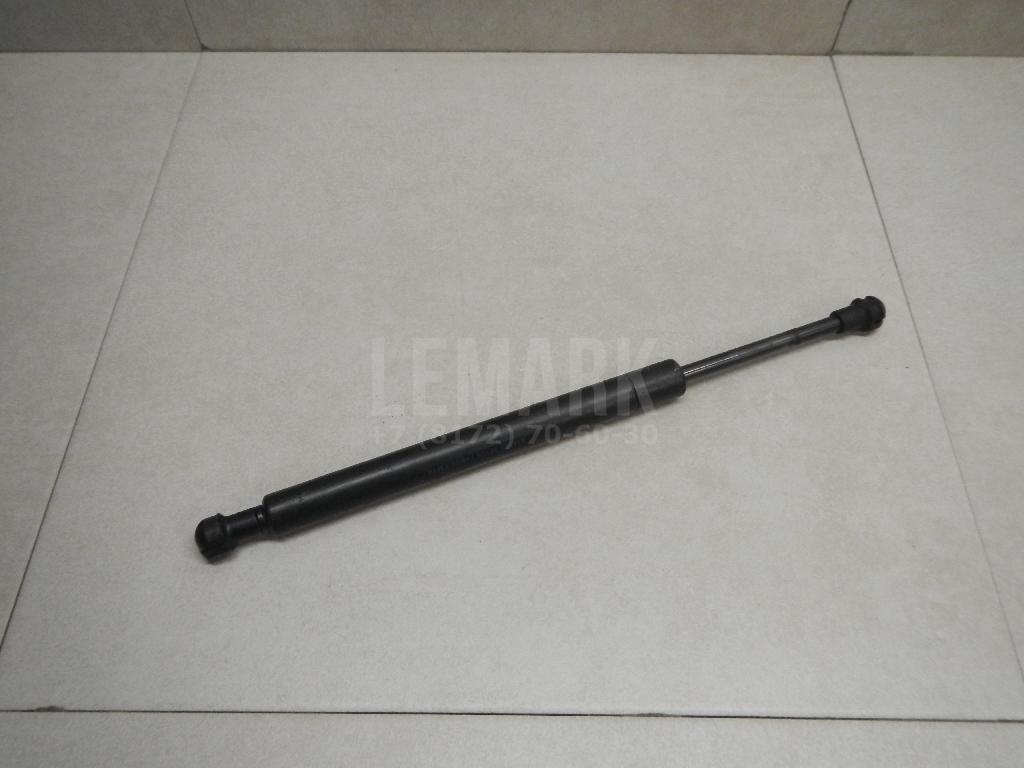 Амортизатор стекла багажника 7L6845587A VAG