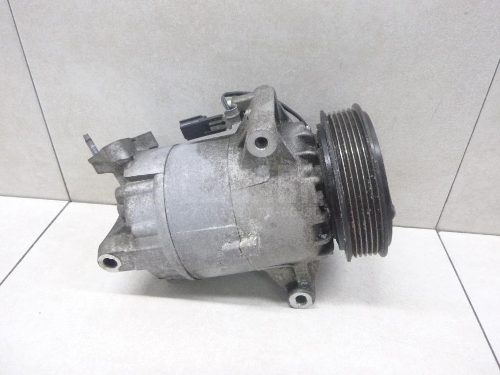 Компрессор кондиционера 92600JE00A Nissan