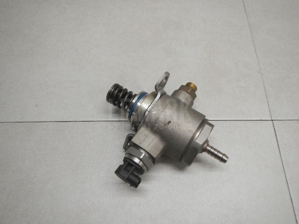 Насос (ТНВД) бензиновый 06J127025J VAG