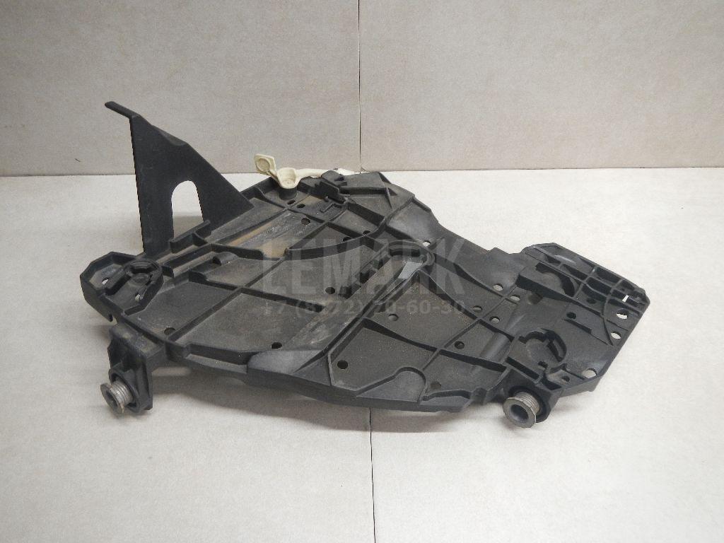 Кронштейн фар левый 7L6941291 VAG