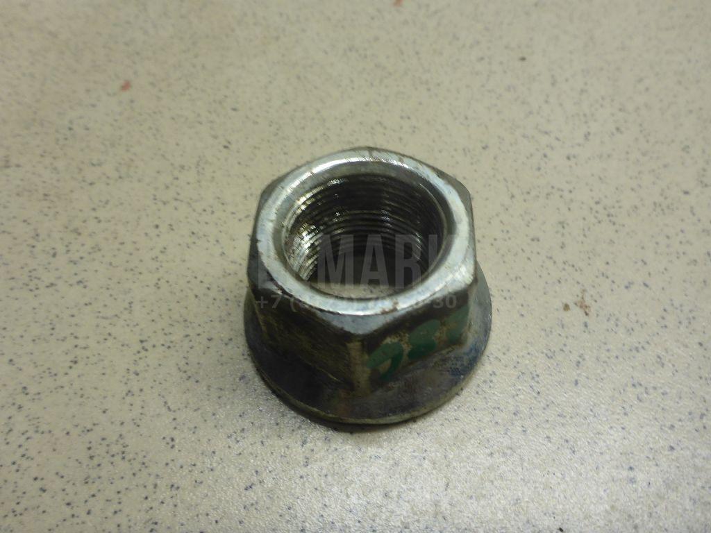 Гайка передней ступицы 402622Y000 Nissan