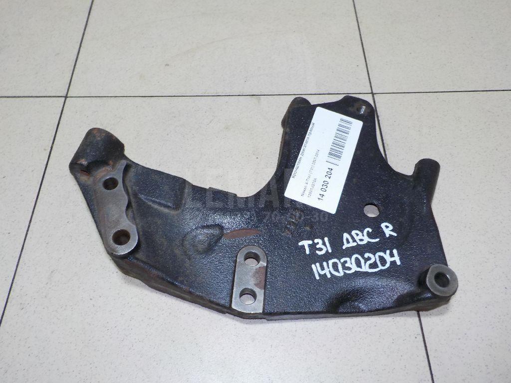 Кронштейн двигателя правый 13507JG70A Nissan