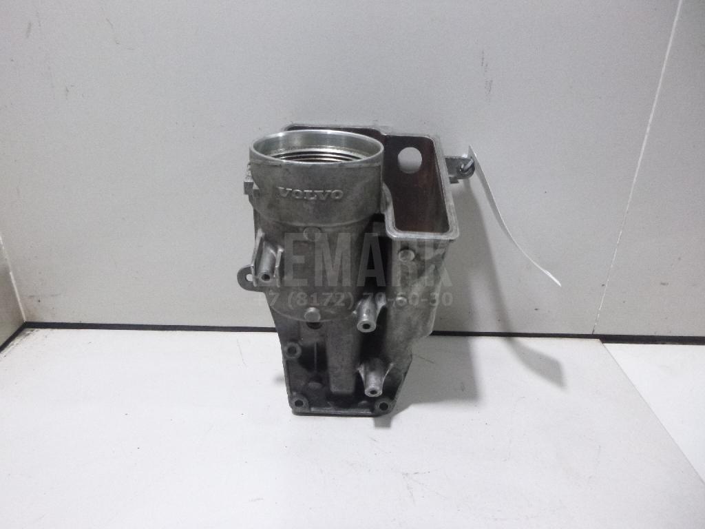 Корпус масляного фильтра 31338685 Volvo