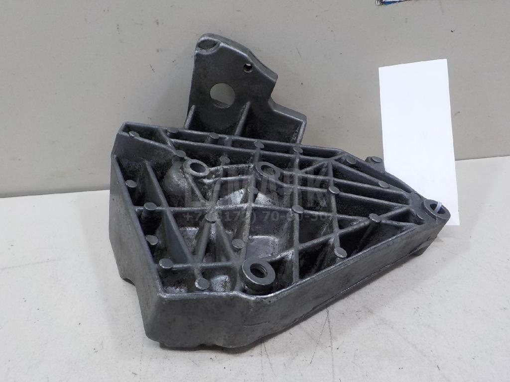 Кронштейн кондиционера для  BMW X6 F16/F86 2014-2020