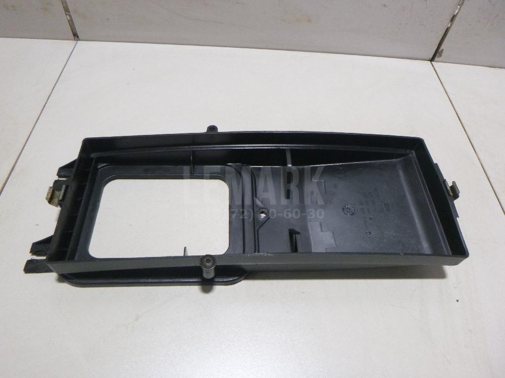 Рамка салонного фильтра для  BMW 3-serie F30/F31/F80 2011-2020