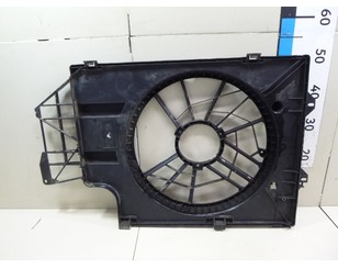 Диффузор вентилятора для VW Transporter T5 2003-2015 б/у состояние хорошее
