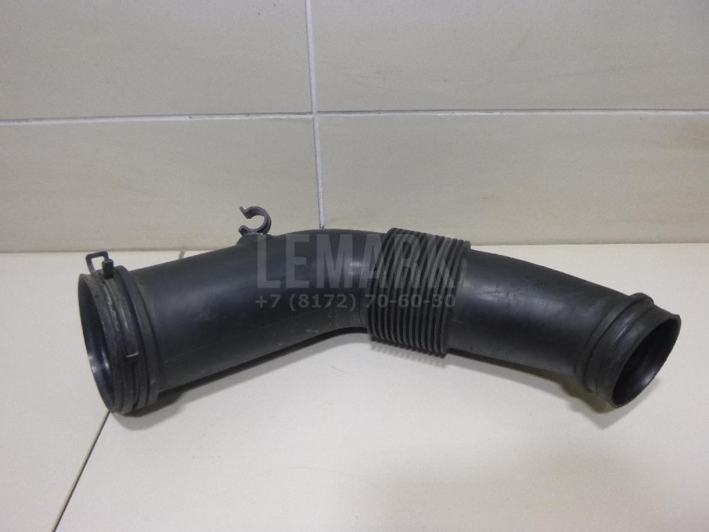 Патрубок воздушного фильтра 7P0129627 VAG