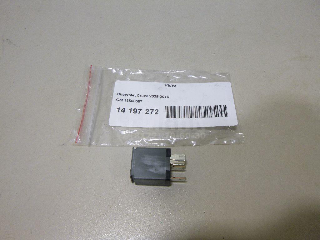 Реле 13500587 GM