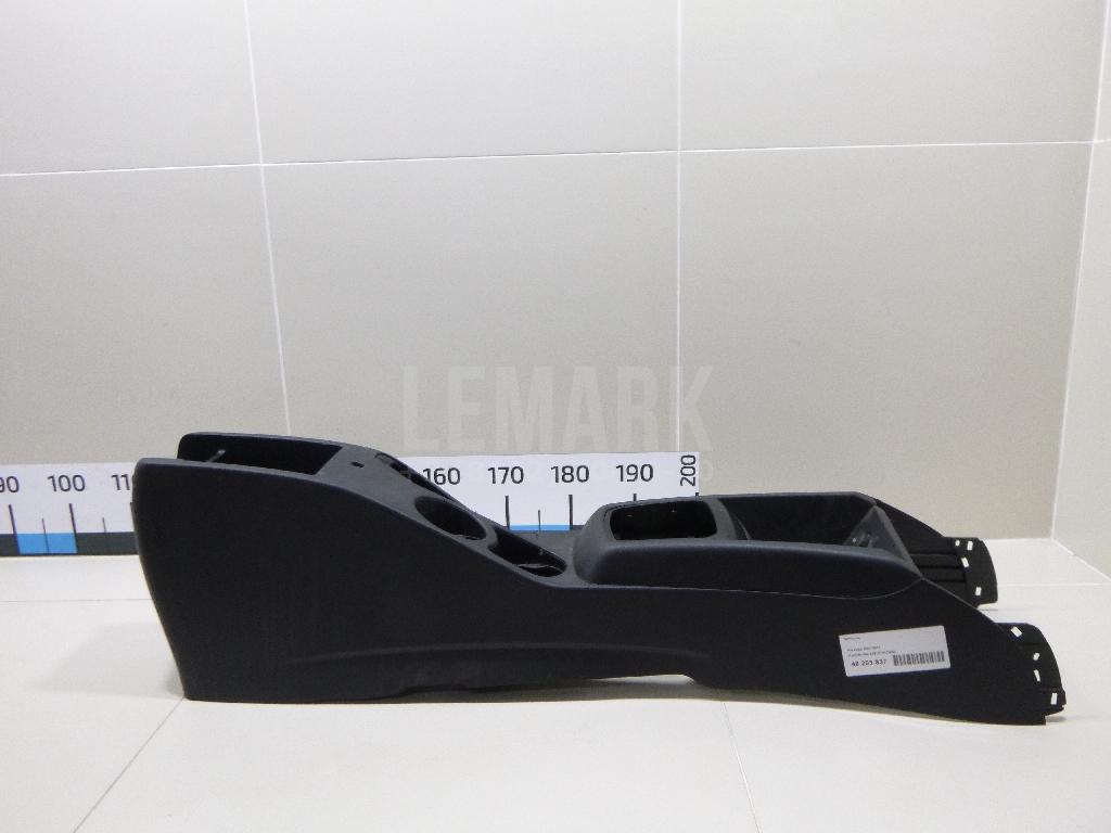 Консоль 846101H1200W Hyundai-Kia