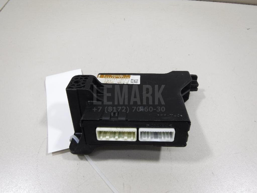Блок электронный 8865042200 Toyota
