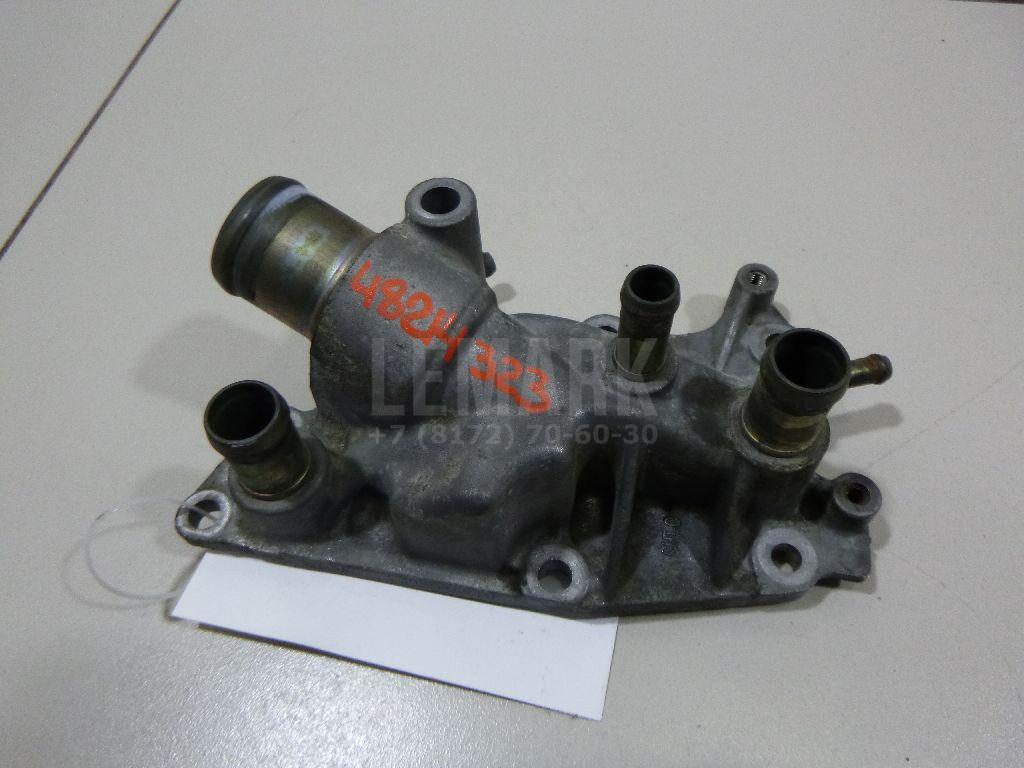 Фланец двигателя системы охлаждения 110601KA0A Nissan