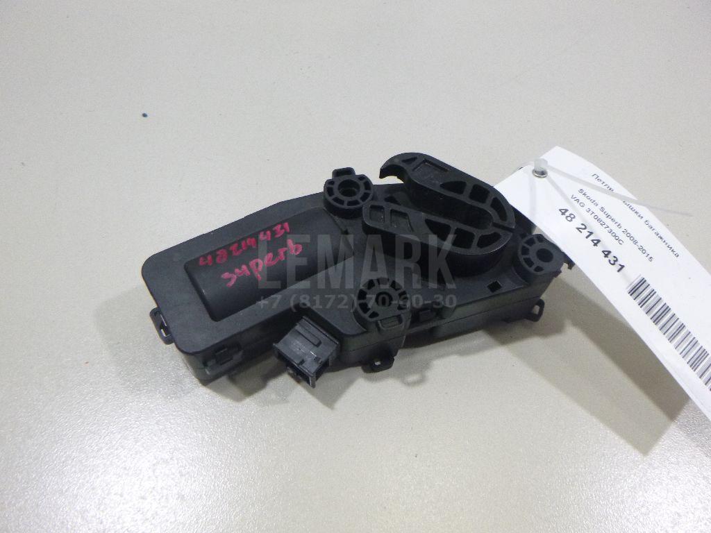 Петля крышки багажника 3T0827300C VAG