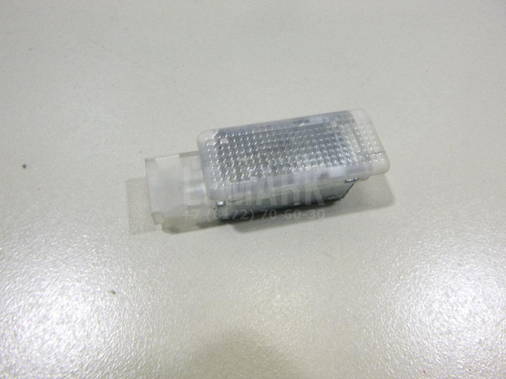 Плафон салонный 6L0947415A VAG