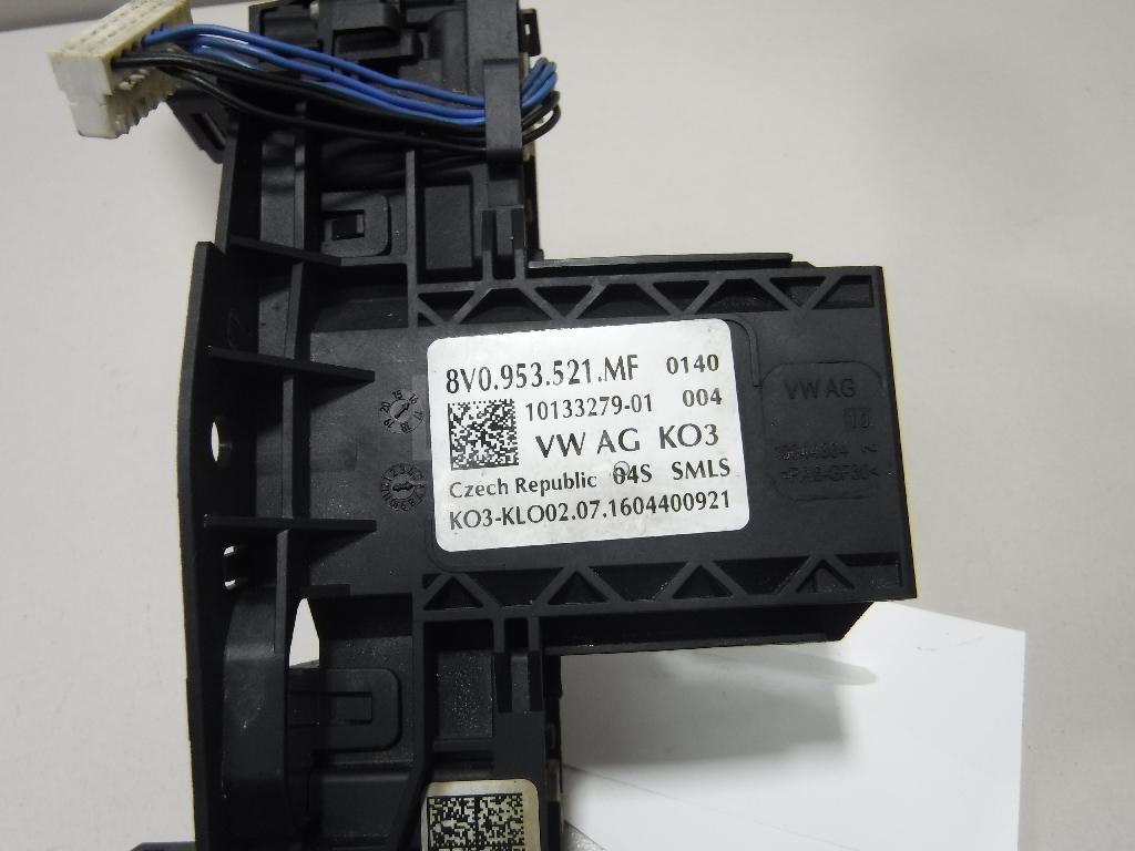 Переключатель подрулевой в сборе для  BMW 5-serie E60/E61 2003-2009
