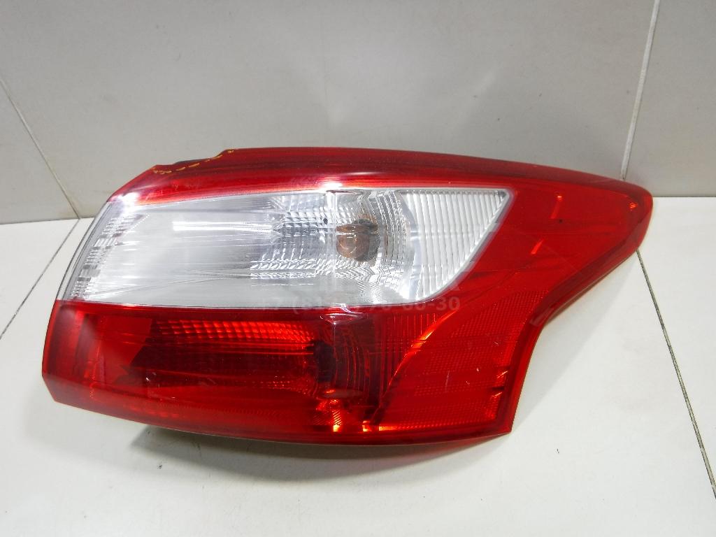 Фонарь задний наружный правый 1863057 Ford