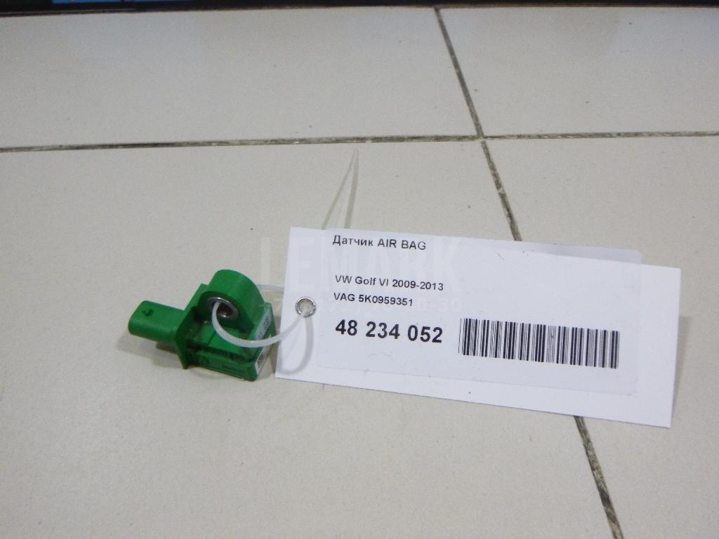 Датчик AIR BAG 5K0959351 VAG