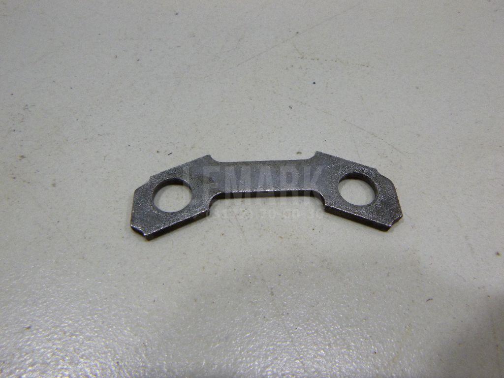 Скоба крепежная (п.п.к.) 1K0407357B VAG